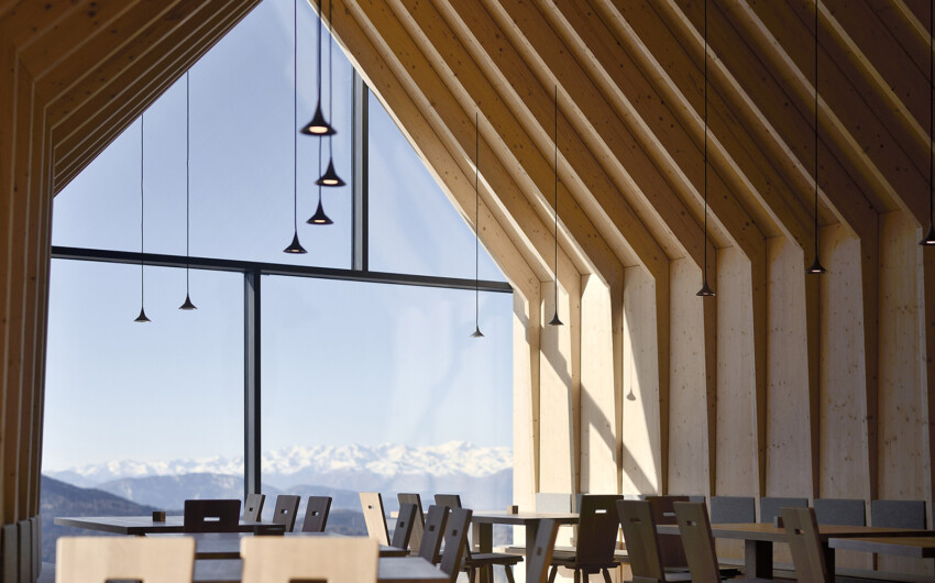 10_Peter_Pichler_Architecture_Oberholz_Mountain_Hut_medium_12-1